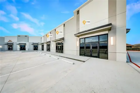 End-Cap Office Unit