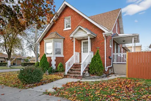 Summit Legal Two-Unit Building