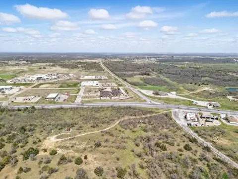 Prime Commercial Land in Jacksboro