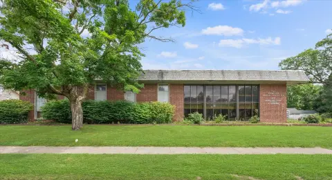 Versatile Office Space Near Hospitals