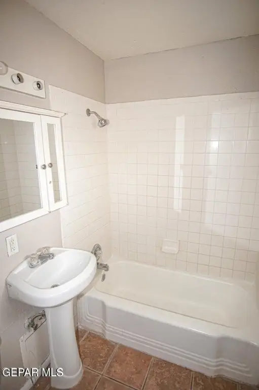 Picture 15