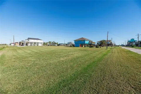 Crystal Beach Vacant Lots
