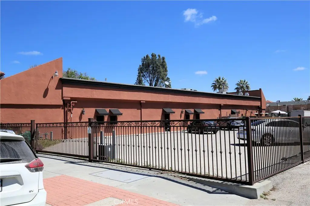 Picture 25