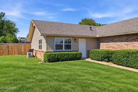 Two-Unit Duplex with Renovated Unit
