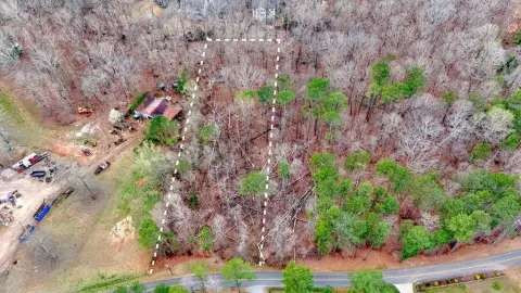 Woodstock Land: Estate Lot Opportunity