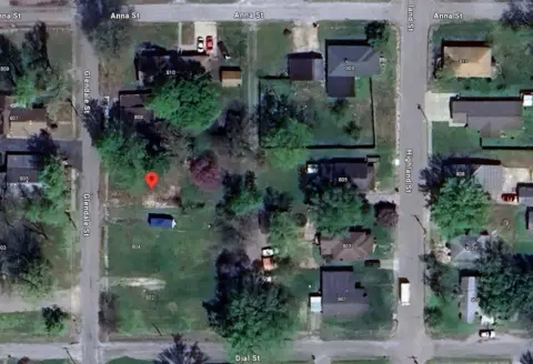 Residential Lot in Benton, Illinois