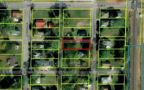 Residential Lot in Benton, Illinois