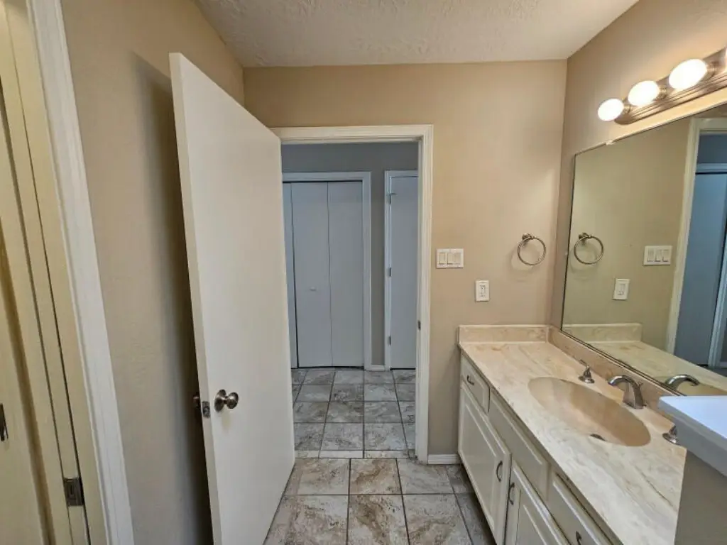 Picture 18