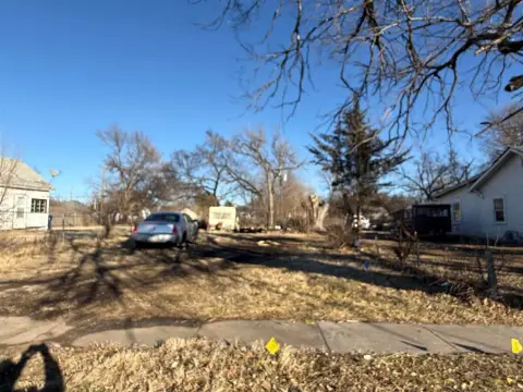 Vacant Lot Near I-135