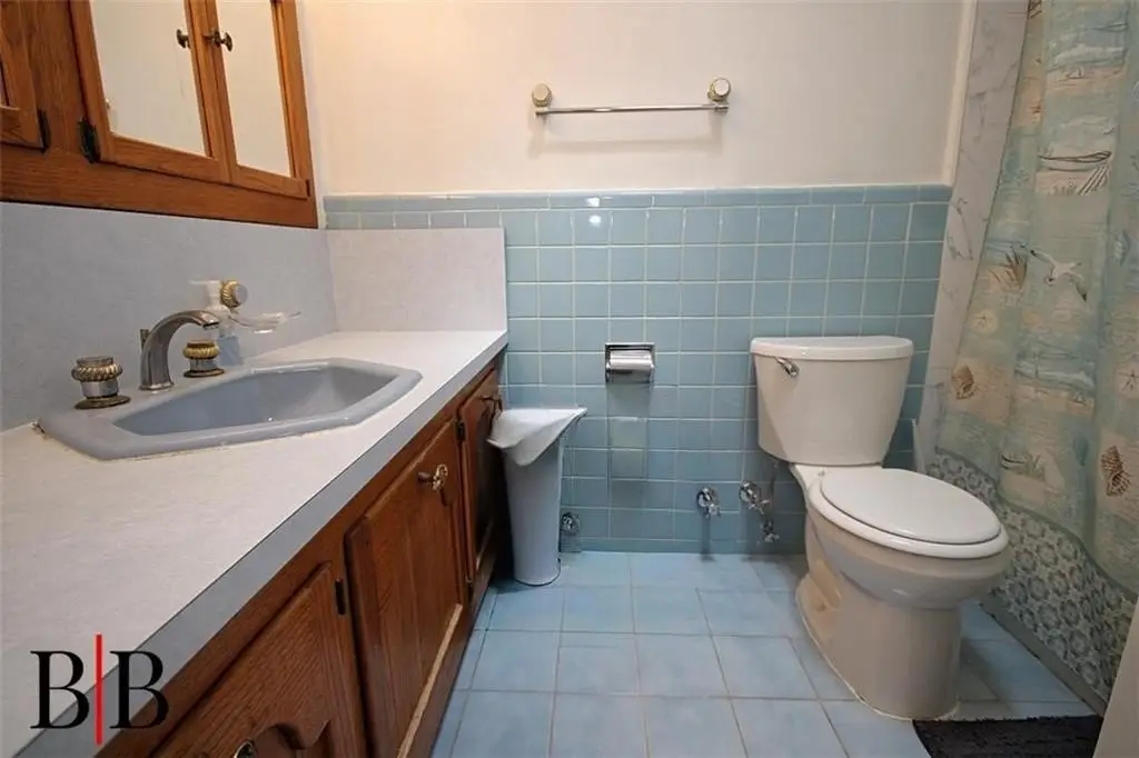 Picture 10