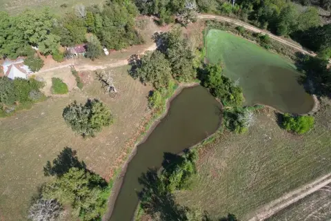 Crockett, TX Acreage with Lake