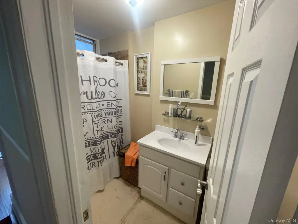 Picture 7