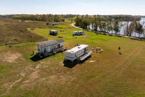 Latimer Lake Turnkey Retreat