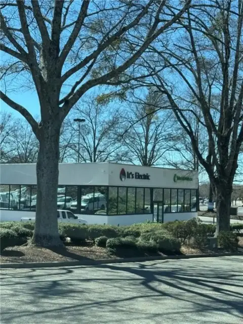 Morrow Warehouse Near Convention Center