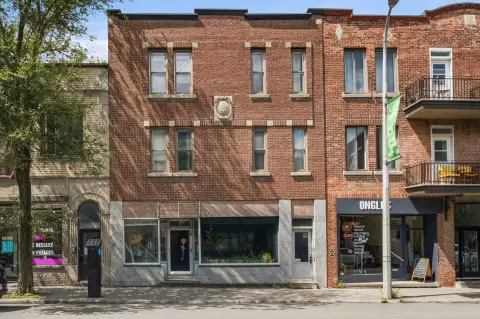 Triplex with Commercial Space