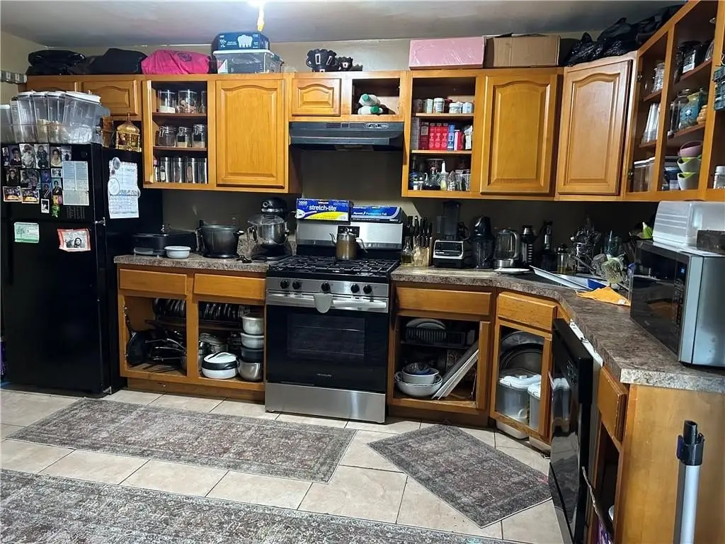 Picture 4