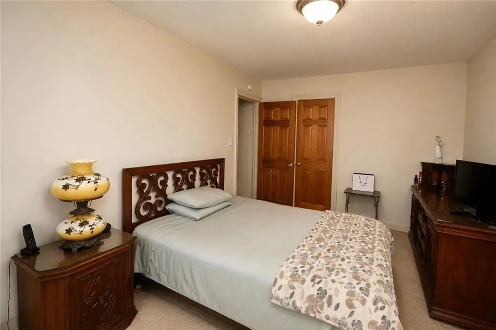 Picture 12