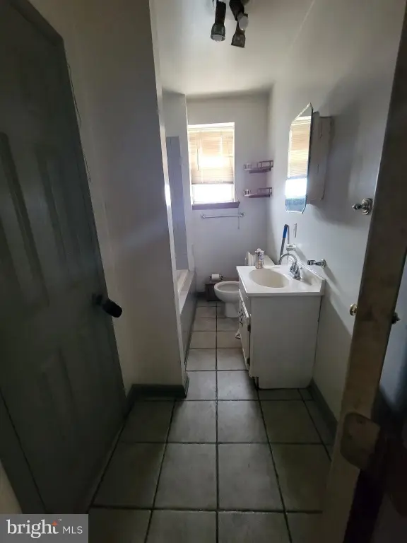 Picture 18