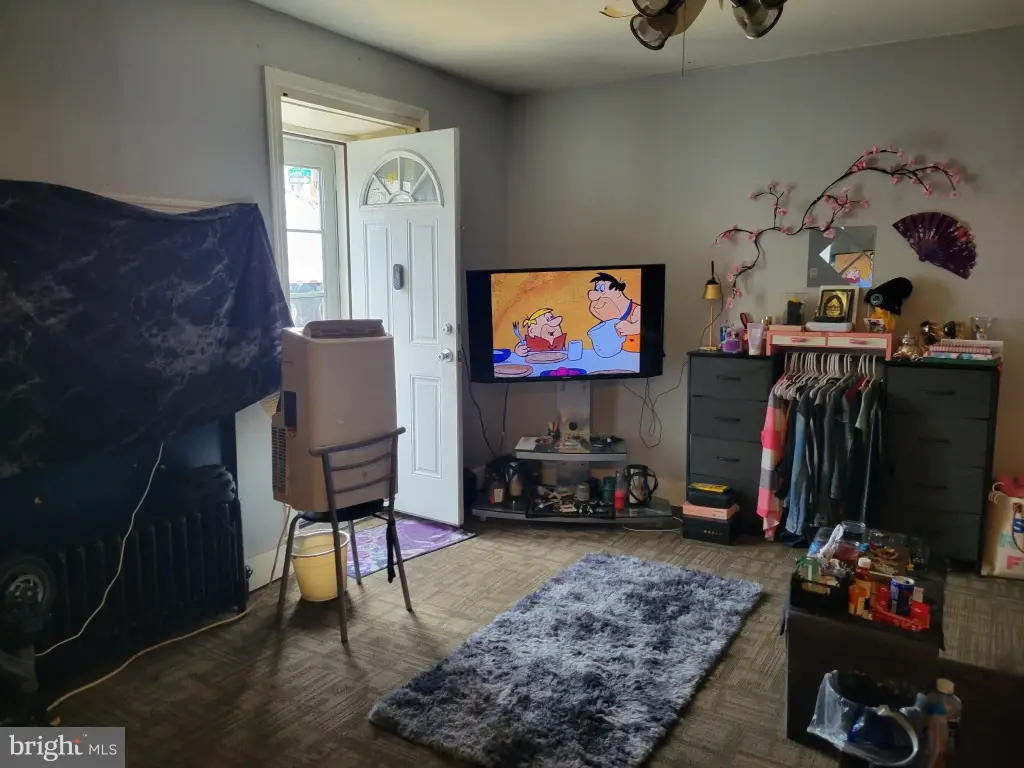 Picture 5