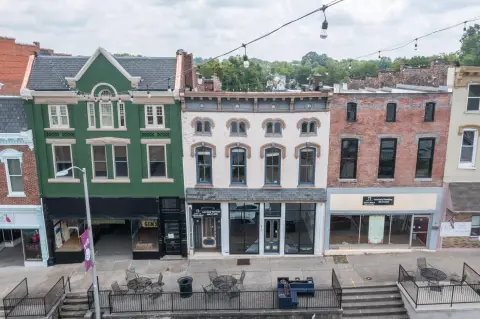 Renovated Mixed-Use Building, Winchester, KY