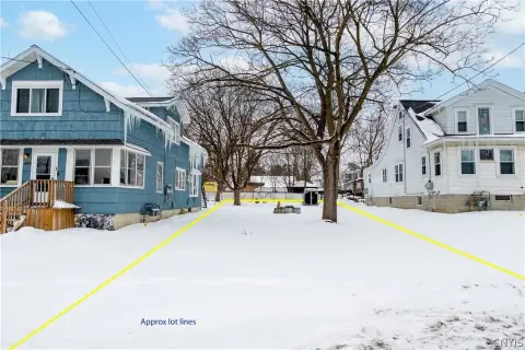 Residential Lot in Liverpool, NY