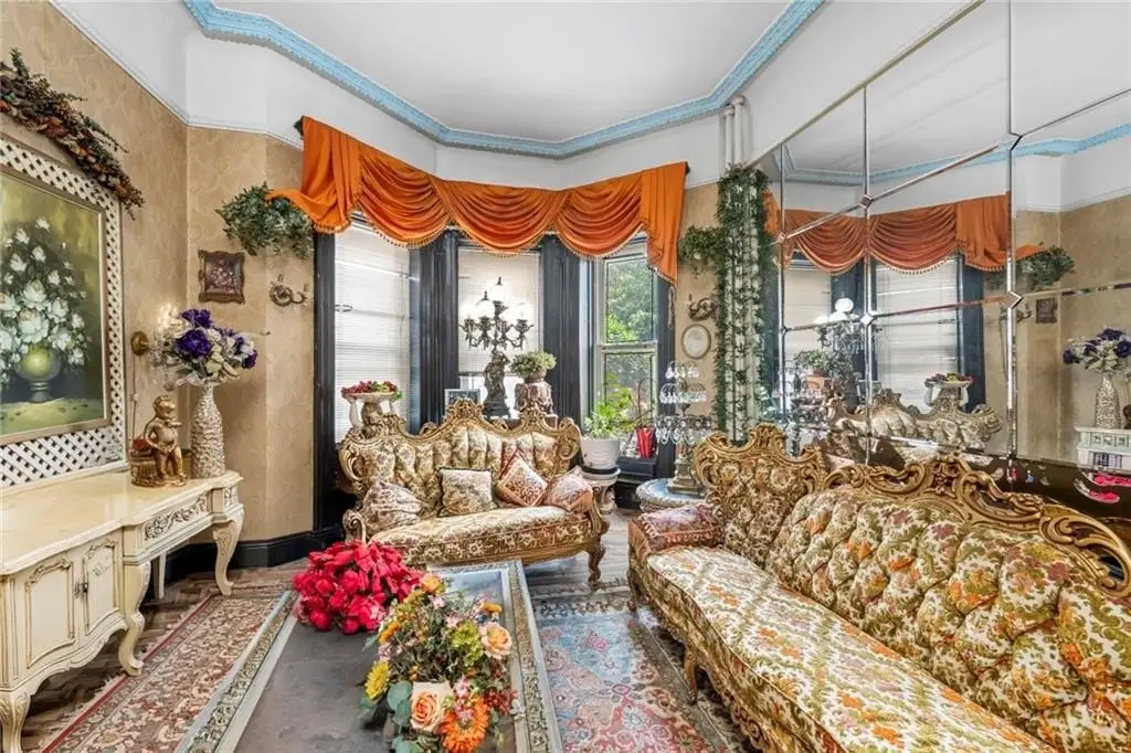 Picture 8