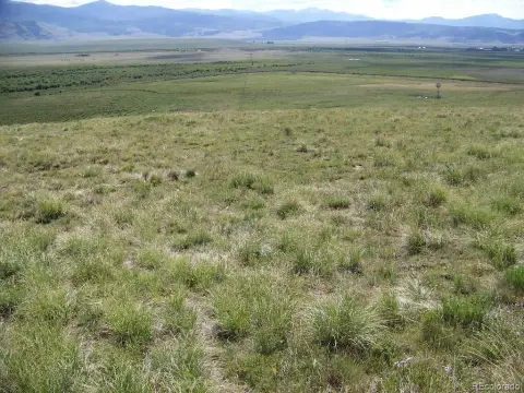 Land with Stunning Scenery