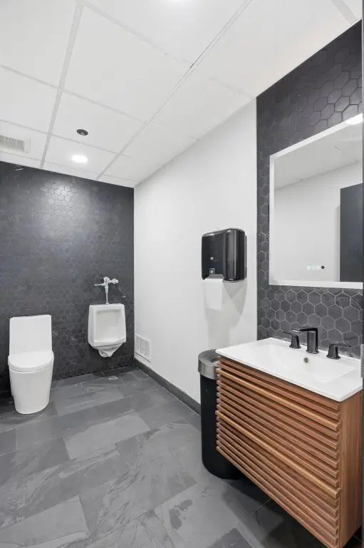 Picture 18
