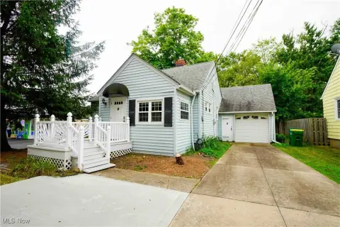 Oakwood Village Retail Opportunity