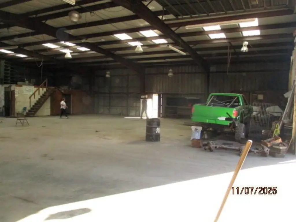 Picture 11