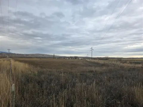 7.69 Acres with Mountain Views