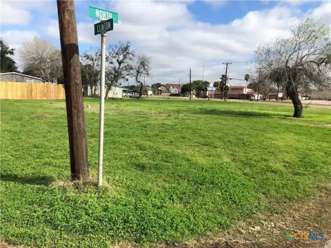 Commercial Land in Cuero, TX