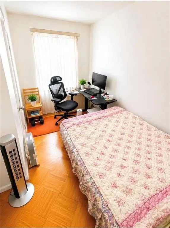 Picture 7