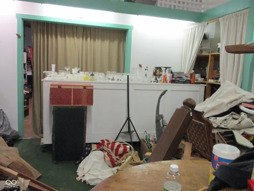 Picture 4