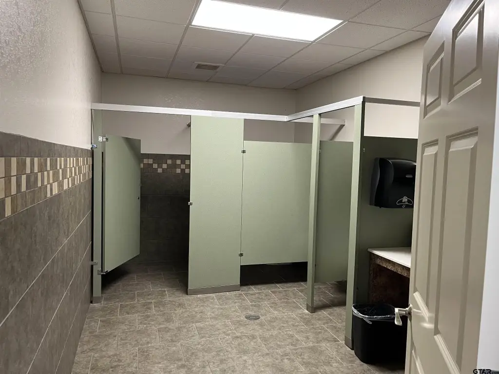 Picture 17