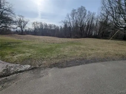 Residential Land in Wayland, NY