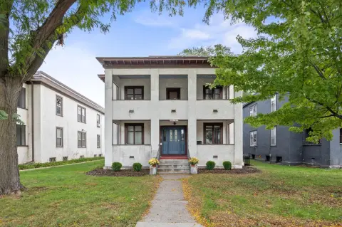4-Unit Apartment Building