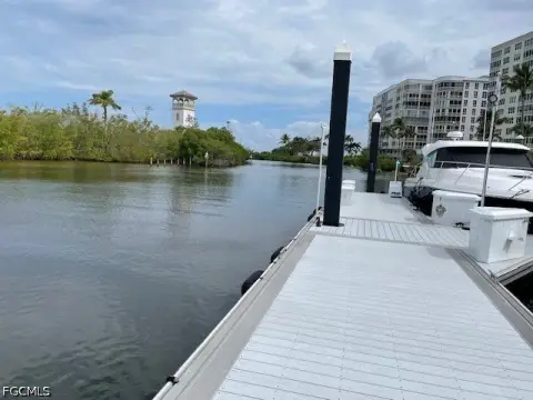 Fort Myers Intracoastal Waterway Boat Slip