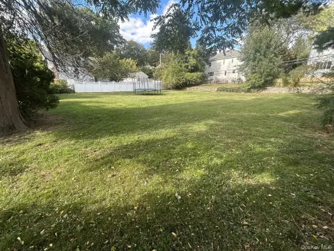 Residential Land in Crestwood Neighborhood
