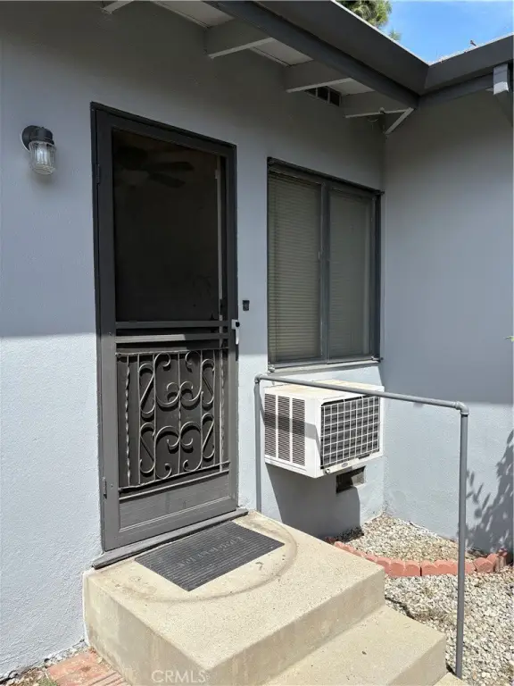 Picture 10