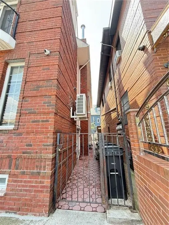 Picture 5