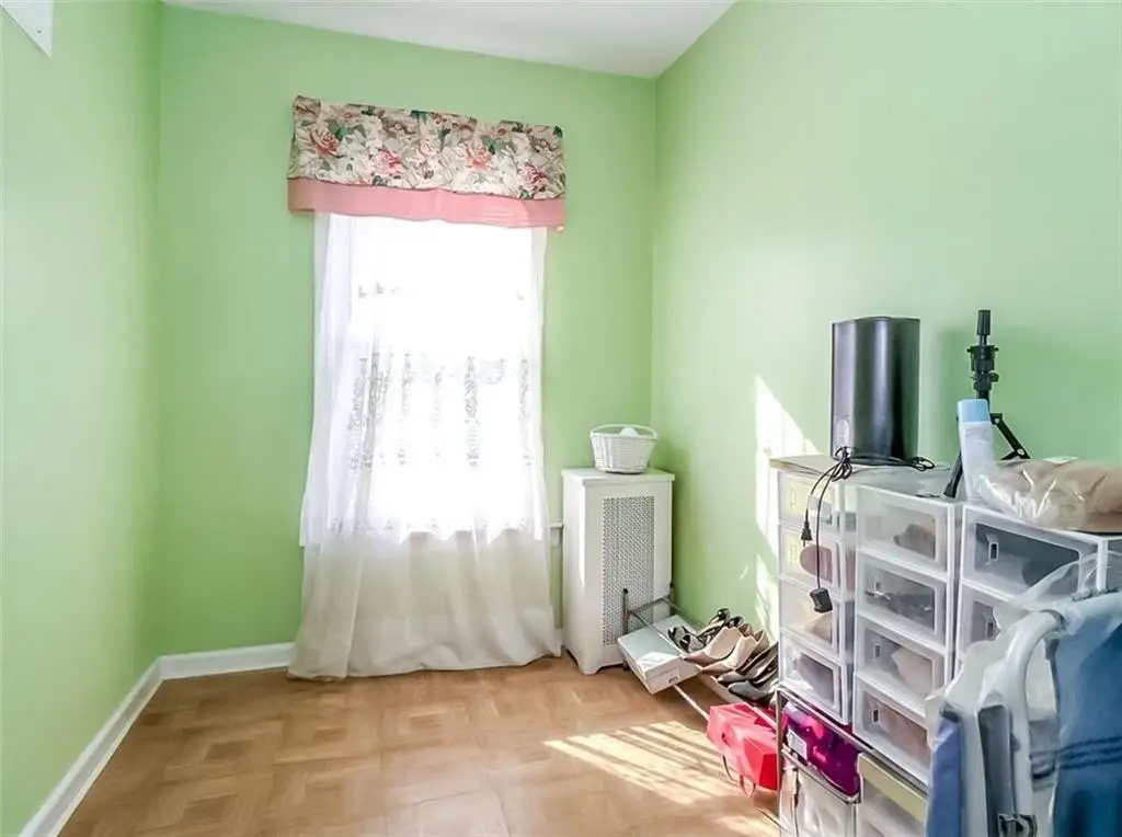 Picture 18