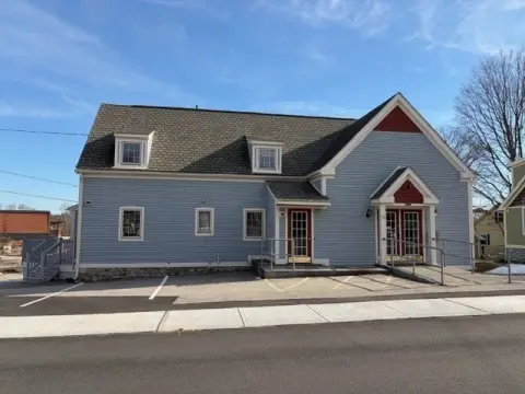 Rehabbed Mixed-Use Property, Dudley MA