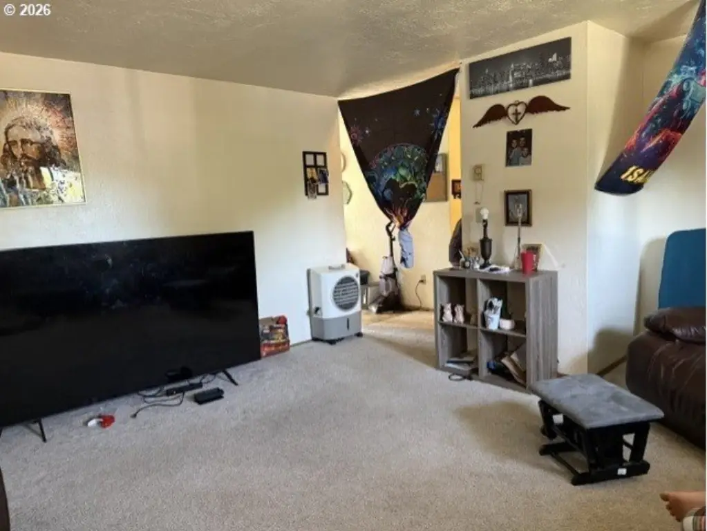 Picture 7