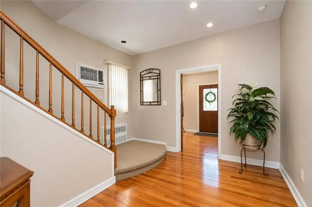 Picture 7