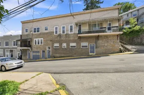 5-Unit Apartment Building
