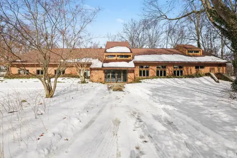 Elkhart House of Worship on 3 Acres