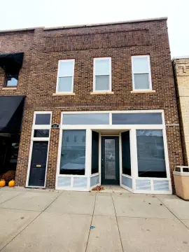Mixed-Use Property with Apartment