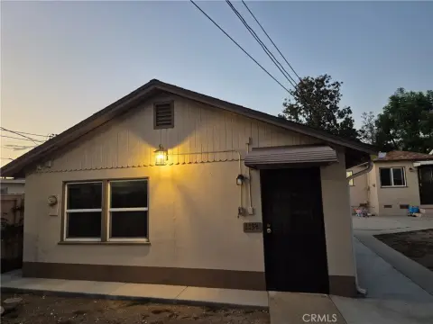 Remodeled One-Bedroom Apartment