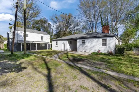 Waterfront Triplex with Detached Home